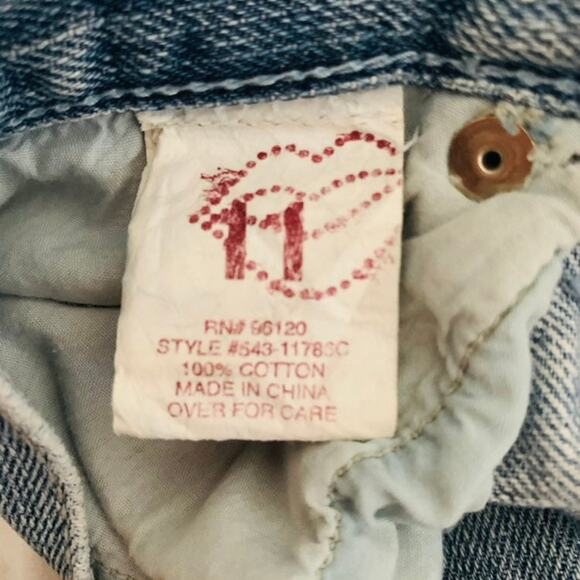 HOT KISS Women's Size 11 Distressed Jeans Low Rise Blue Denim Studded Gems - Picture 6 of 7